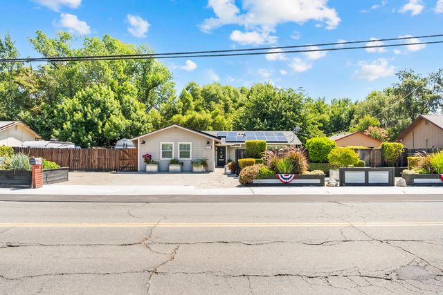 3487 Humphrey Rd, Loomis, CA 95650