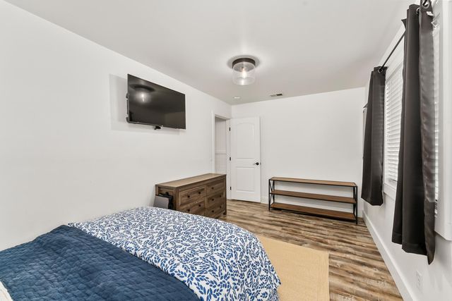 3487 Humphrey Rd, Loomis, CA 95650