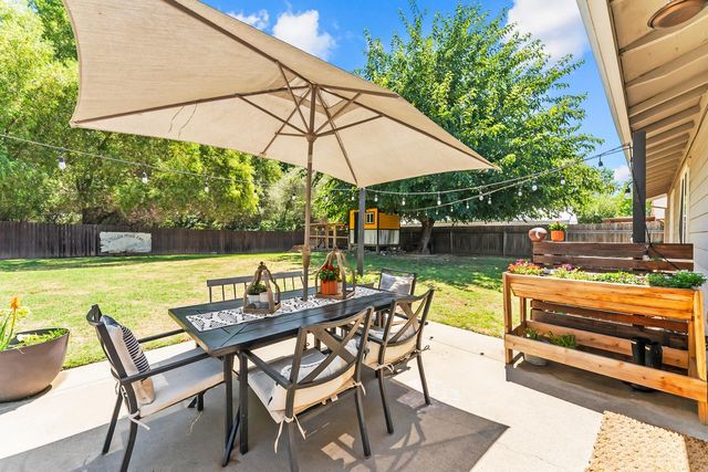 3487 Humphrey Rd, Loomis, CA 95650