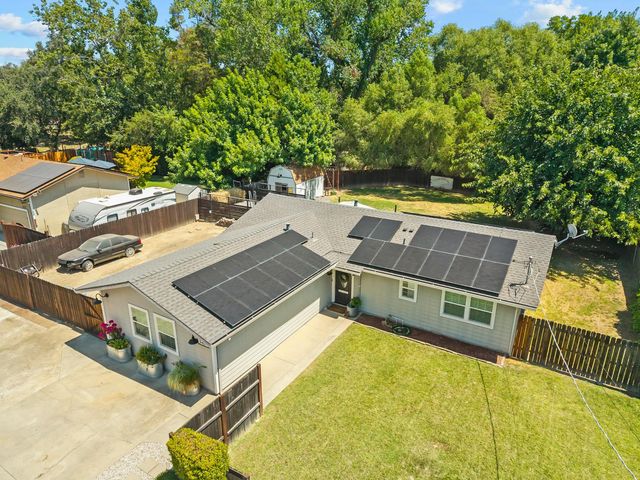 3487 Humphrey Rd, Loomis, CA 95650