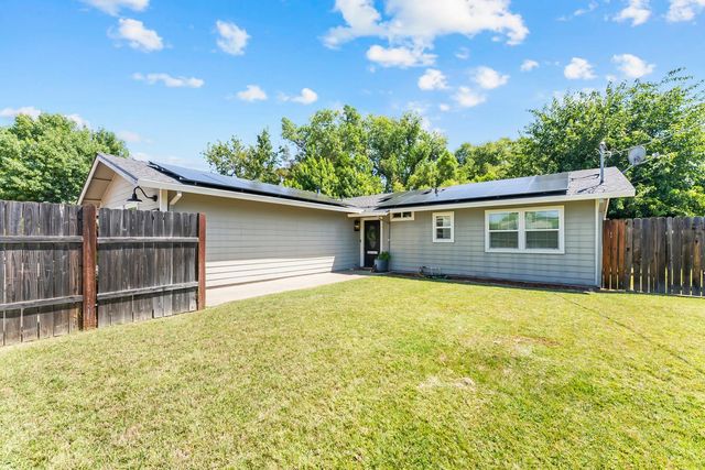 3487 Humphrey Rd, Loomis, CA 95650