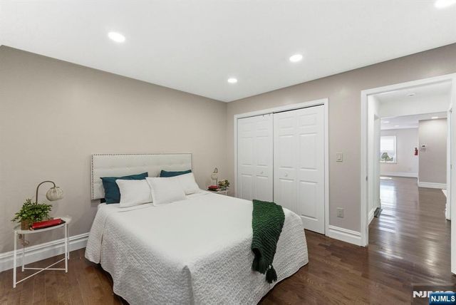 144 70th Street 1E, Guttenberg, NJ 07093