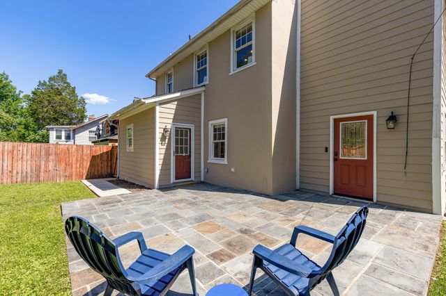1219 FLORAL ST NW, Washington, DC 20012