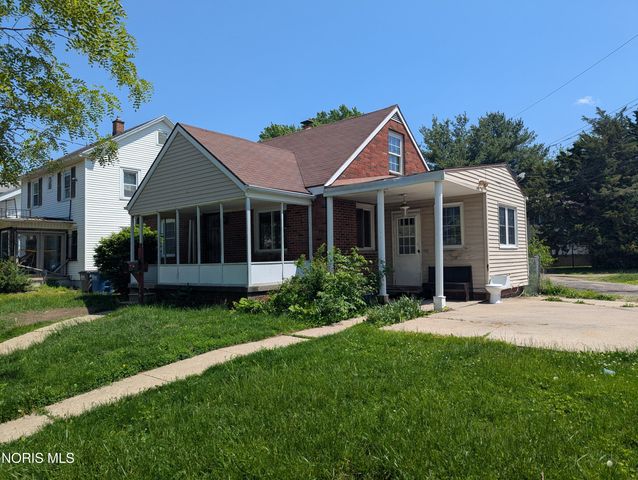 819 Lodge Avenue, Toledo, OH 43609