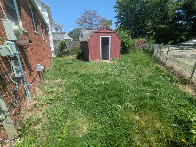 819 Lodge Avenue, Toledo, OH 43609