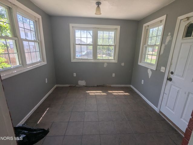 819 Lodge Avenue, Toledo, OH 43609