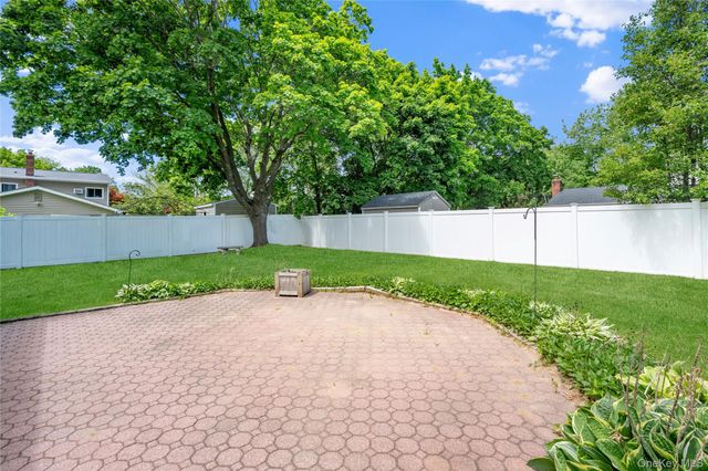 107 Clinton Avenue, Port Jefferson Station, NY 11776