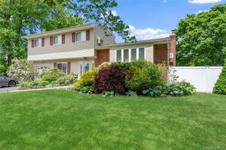 107 Clinton Avenue, Port Jefferson Station, NY 11776
