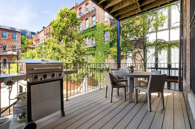 156 Worcester St 4, Boston, MA 02118