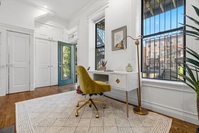 156 Worcester St 4, Boston, MA 02118