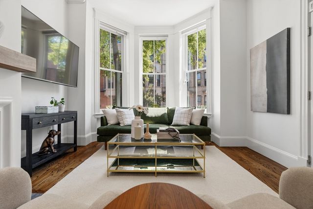 156 Worcester St 4, Boston, MA 02118