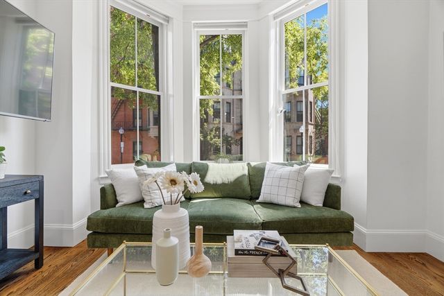 156 Worcester St 4, Boston, MA 02118