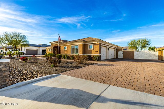 18214 W SAN MIGUEL Court, Litchfield Park, AZ 85340