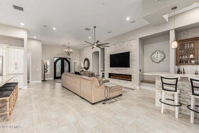 18214 W SAN MIGUEL Court, Litchfield Park, AZ 85340