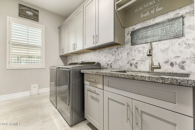 18214 W SAN MIGUEL Court, Litchfield Park, AZ 85340