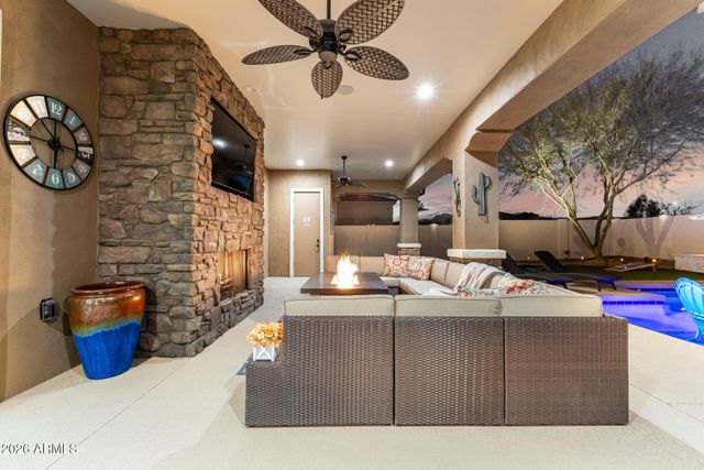 18214 W SAN MIGUEL Court, Litchfield Park, AZ 85340