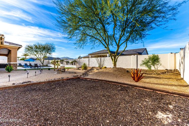 18214 W SAN MIGUEL Court, Litchfield Park, AZ 85340