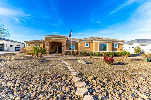 18214 W SAN MIGUEL Court, Litchfield Park, AZ 85340