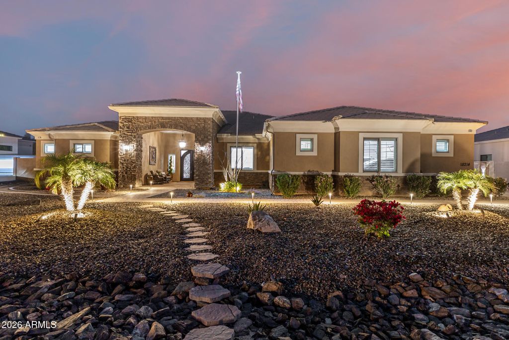 18214 W SAN MIGUEL Court, Litchfield Park, AZ 85340