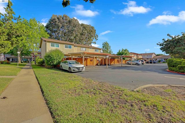 4006 Willow Pass Rd A, Concord, CA 94519