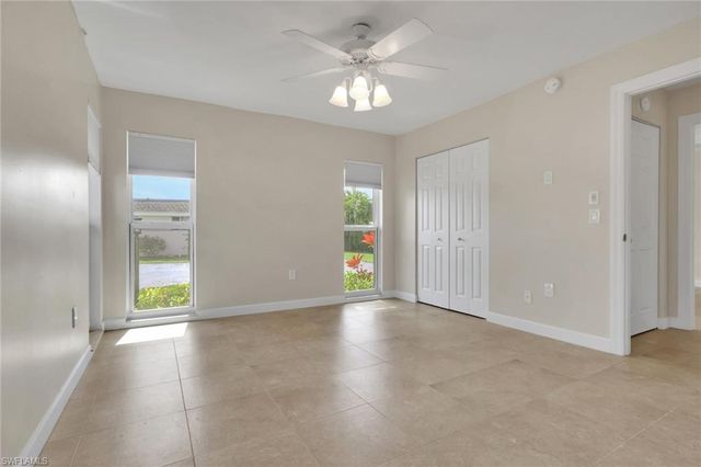 265 Lanchester CT 39, Naples, FL 34112
