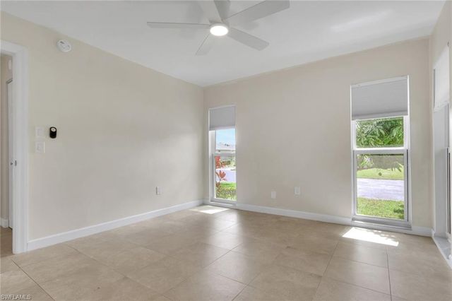 265 Lanchester CT 39, Naples, FL 34112