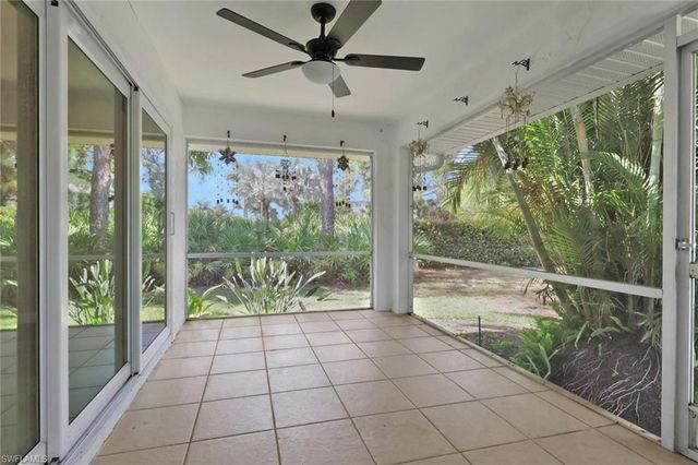 265 Lanchester CT 39, Naples, FL 34112