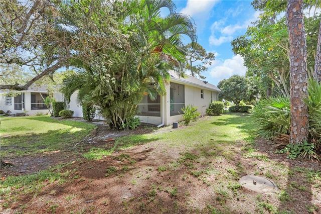 265 Lanchester CT 39, Naples, FL 34112