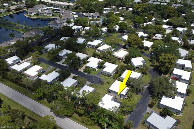 265 Lanchester CT 39, Naples, FL 34112