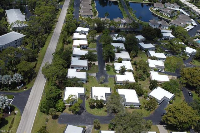 265 Lanchester CT 39, Naples, FL 34112