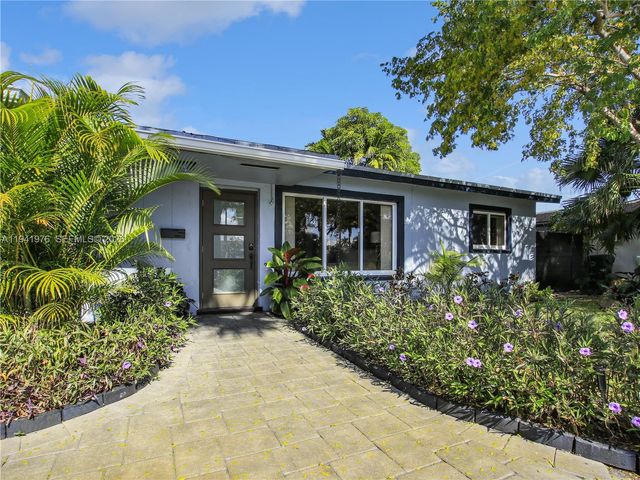 1561 NE 47th St, Oakland Park, FL 33334