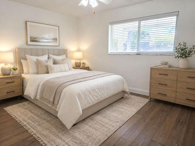 2111 N 26th Ave N, Hollywood, FL 33020