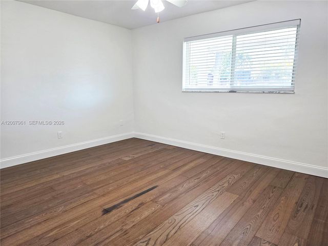 2111 N 26th Ave N, Hollywood, FL 33020