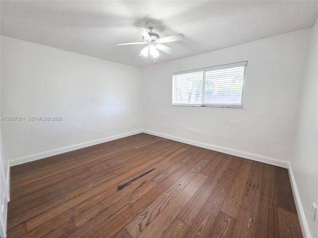 2111 N 26th Ave N, Hollywood, FL 33020