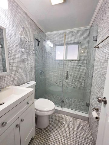 2111 N 26th Ave N, Hollywood, FL 33020