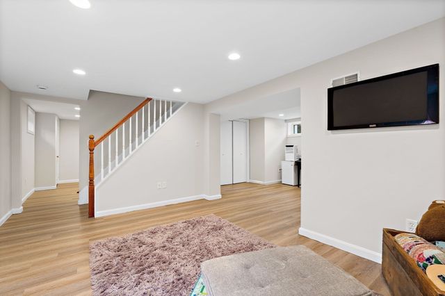 164 Springs Road, Bedford, MA 01730