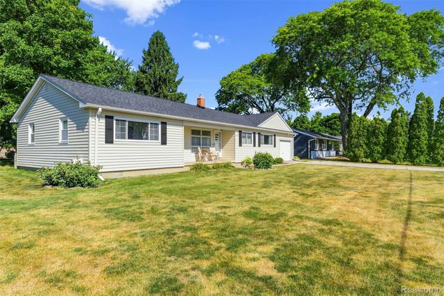 2175 Cashin Street, Burton, MI 48509