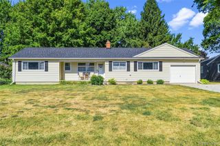 2175 Cashin Street, Burton, MI 48509