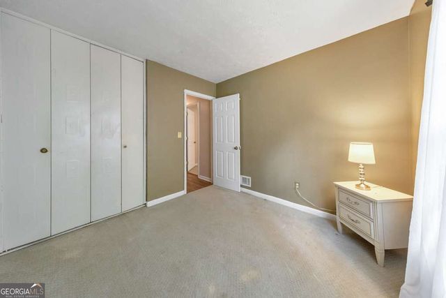 1313 Surrey Lane SW, Marietta, GA 30008