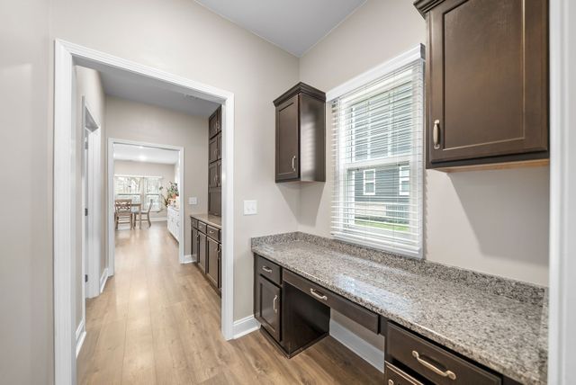 276 Bluebriar Trce, Clarksville, TN 37043