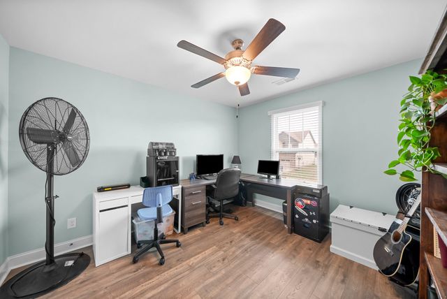 276 Bluebriar Trce, Clarksville, TN 37043