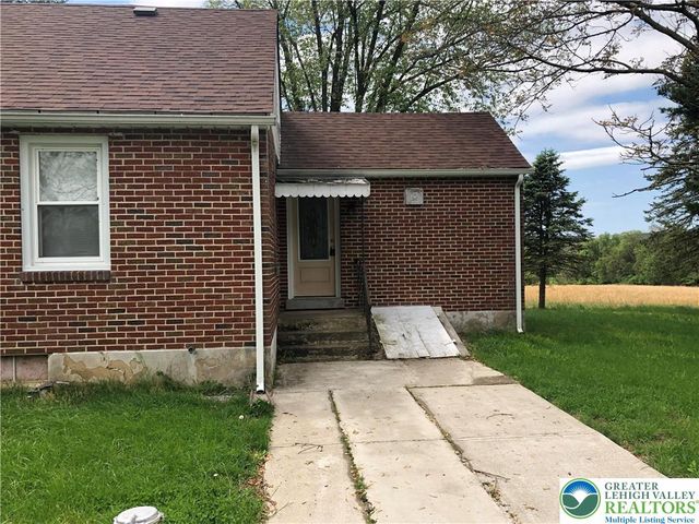 1931 Meadows Road, Lower Saucon Twp, PA 18015