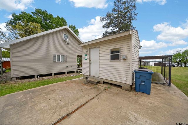 22168 Sportsman's Dr, Chandler, TX 75758