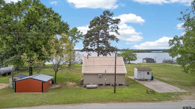 22168 Sportsman's Dr, Chandler, TX 75758