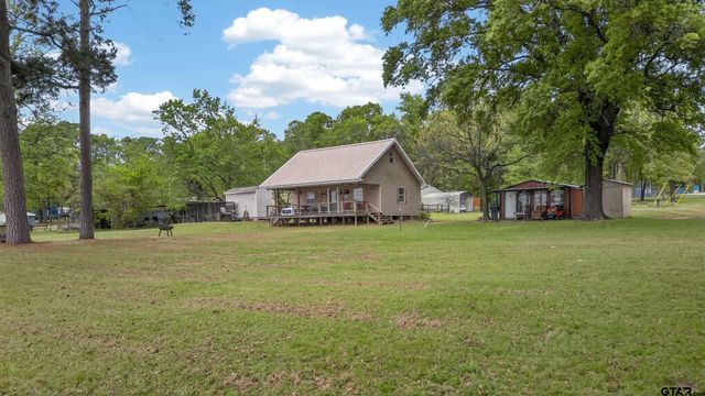 22168 Sportsman's Dr, Chandler, TX 75758