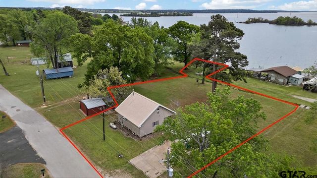 22168 Sportsman's Dr, Chandler, TX 75758