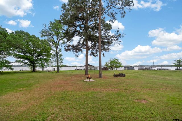 22168 Sportsman's Dr, Chandler, TX 75758