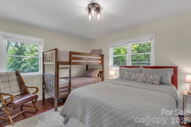 784 Alpine Drive, Seven Devils, NC 28604