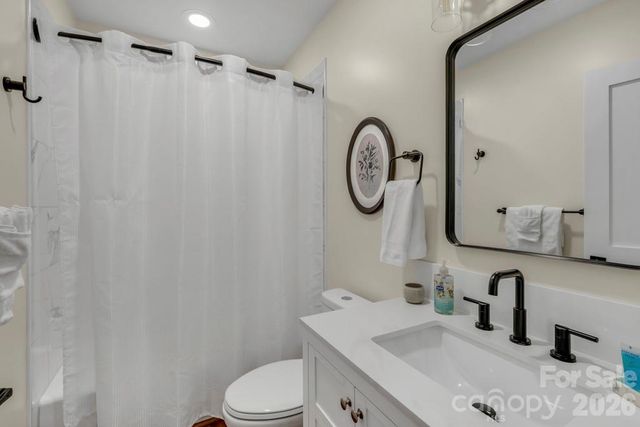 784 Alpine Drive, Seven Devils, NC 28604