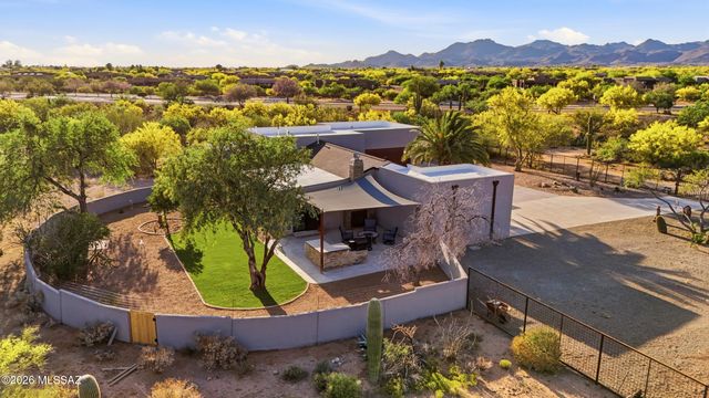 12490 N La Cañada Drive, Oro Valley, AZ 85755